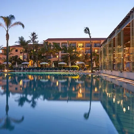 Ξενοδοχείο με διαμερίσματα Eden Mar - Portobay