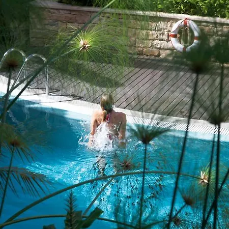 Ξενοδοχείο με διαμερίσματα Eden Mar - Portobay